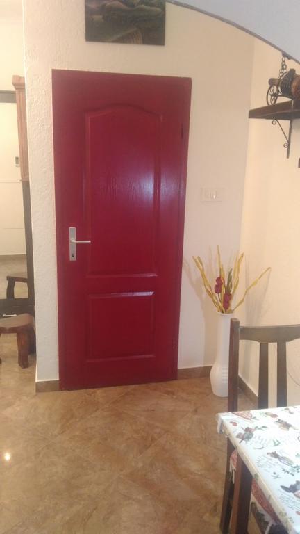 Apartment Luka بودغوريتْسا المظهر الخارجي الصورة